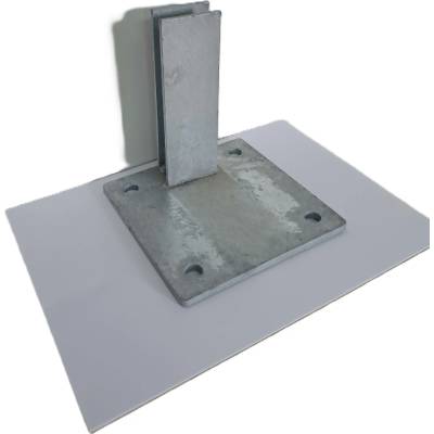 Patka pro montáž sloupku na betonový podklad, pro sloupek 60x40 mm, koncová, žárově zinkovaná