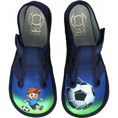 Detské barefoot papuče chlapec futbalista látkové papuče na suchý zips Zuzia 02