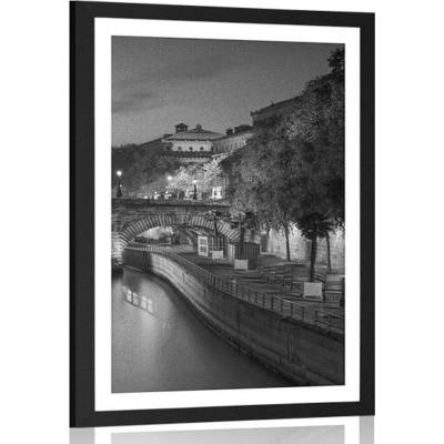 Plakát s paspartou nábřeží Paříže v černobílém provedení - 40x60 no frame