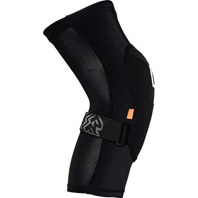 Race Face Indy knee stealth