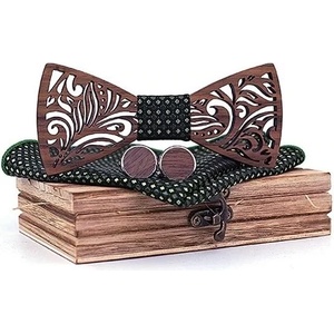 BB Wood Watches Комплект дървена папионка, бутонели и кърпичка