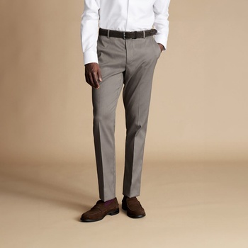 Charles Tyrwhitt Smart Stretch Texture Pants - Mocha - Classic fit | 32 | 40 Стреч панталон Панталони