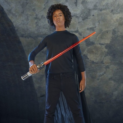 Hasbro Star Wars elektronicky svetelný meč Darth Vader F1167