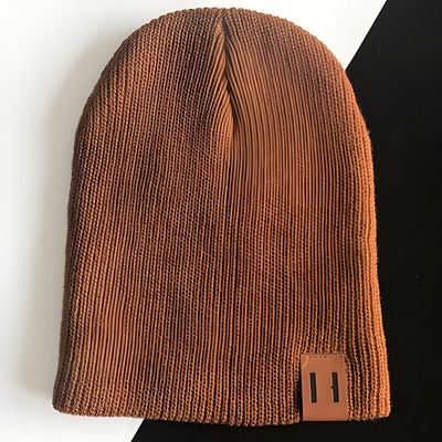 HARAHU Едноцветна шапка - Кафява kp12439 (12439)