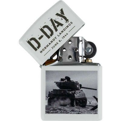 Zippo D-Day tank Sherman strieborný