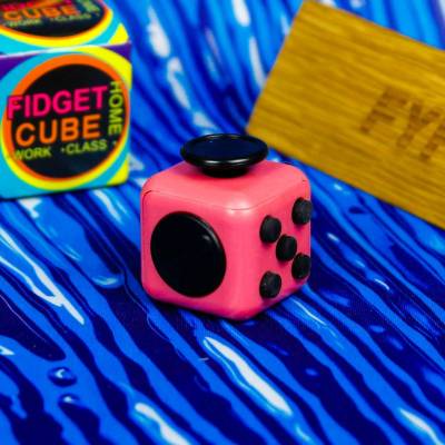 QiYi MoFangGe Fidget Cube antistresová kostka Mugen Cube Růžová