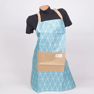 Престилка за готвене в светлосин цвят на триъгълници