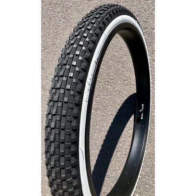 Berm Master 26 x 2.35