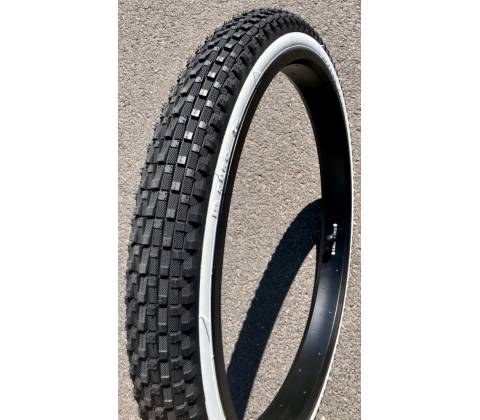 Berm Master 26 x 2.35