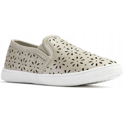 Axim vsuvné na gumičku ažurové na bílé podešvi náhradní do školy