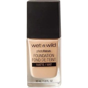 Wet n Wild Photo Focus zmatňujúci fluidný make-up Soft Beige 30 ml