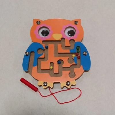 Montessori Magnetické bludiště sova