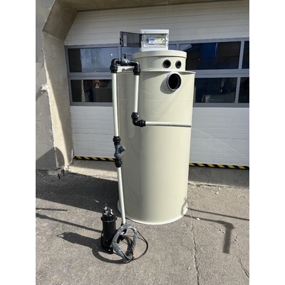 Česká nádrž Přečerpávací stanice DŮM pro gravitační kanalizace k obetonování 1,4m3