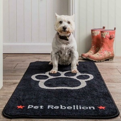 Pet Rebellion kobercový behúň Black