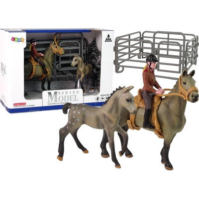 mamido sada 3 figúrok kone a usadlosť kôň žriebä jazdec