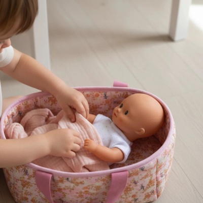 Djeco Pomea v košíku Barbara 20 cm