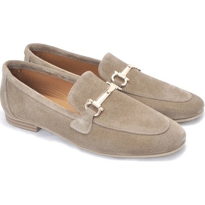 Molly Bessa 060 9671-202