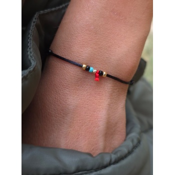 Дамска гривна със златно топче Mala