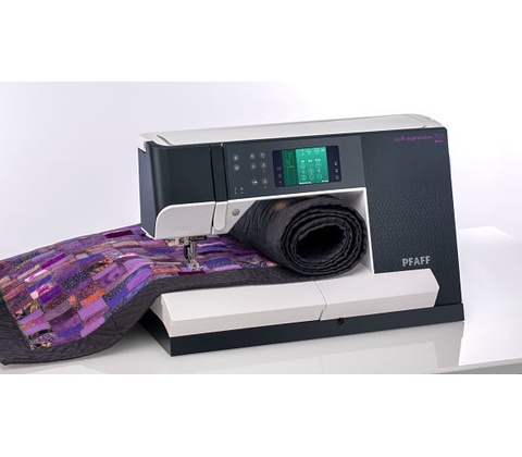 Pfaff Expression 720