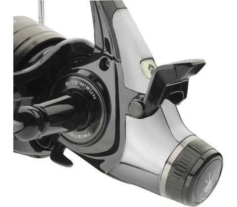 Daiwa BLACK WIDOW BR 3500A