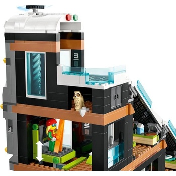LEGO® City - Ski and Climbing Center (60366)