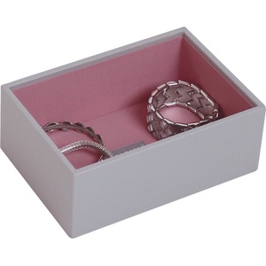 Stackers Ковчеже за бижута Stackers отварящо се минi сиво (73538)