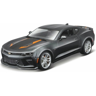 Maisto Chevrolet Camaro 2017 50. výročíšedá metalíza 1:18