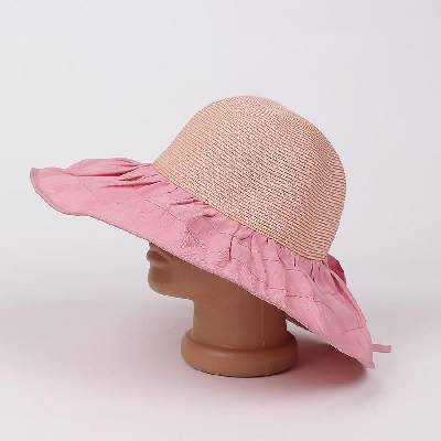 Стилна капела в цвят пепел от рози с панделка