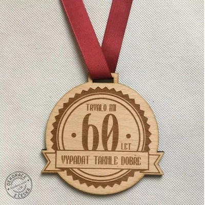 Dřevěná medaile 60 let – Zbozi.Blesk.cz