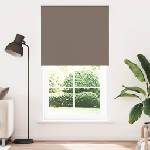 vidaXL Ролетна щора, затъмняваща, кафява, 140x210 см, ширина на плата 136, 6 см, полиестер (4011058)