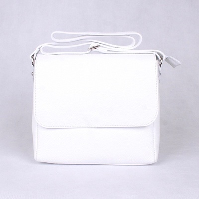 Vera Pelle Středně velká kožená crossbody kabelka no. 62 bílá