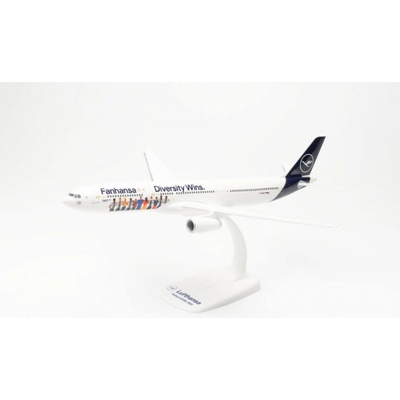 Herpa Airbus A330 343 Lufthansa Fanhansa Diversity Wins Zwickau Snap Fit 1:200