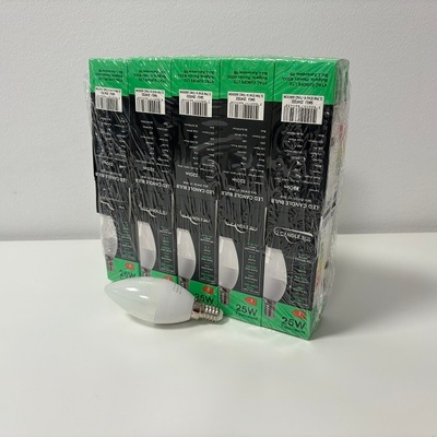 V-TAC Mliečna LED sviečka E14 C37 3,7W, 7+3ks , Studená biela 6000 6500K