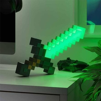 Paladone Minecraft Svítící diamantový meč se 3 světelnými režimy a držákem na zeď