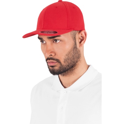 Urban Classics Шапка с козирка в червено Flexfit Double JerseyUB-6778-00199 - Червен, размер S/M