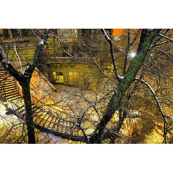 DIMEX ART Флизелинов фототапет нощен град 375 x 250 см