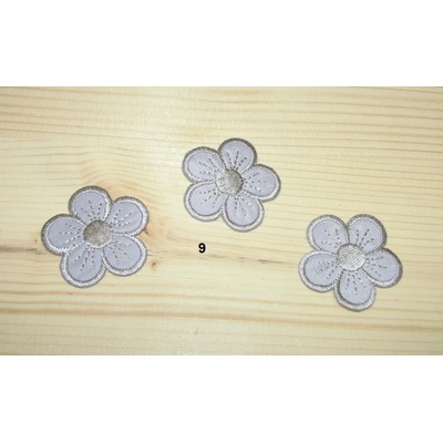 Nažehľovačka kvet priemer 3,5cm 9