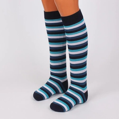 Дамски 3/4 чорапи с раиран десен в бяло, черно, петролено и тюркоаз