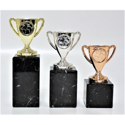 VIZINGR Trofeje P021-401-3