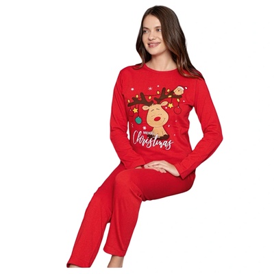Дамска коледна пижама в червено с еленче и надпис
