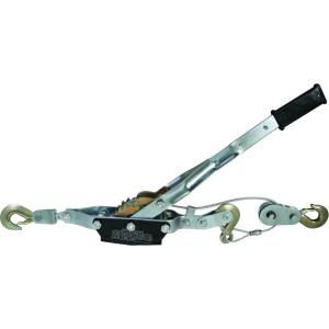 GADGET Лебедка с въже 2.0t 5.0mm x 228cm 2 зъба и 3 куки GADGET (300303)