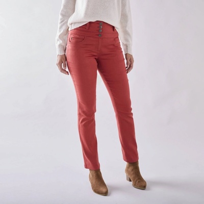 Rovné džínsy s vysokým pásom čokoládová