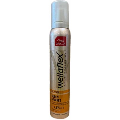 Wellaflex Curls lak pre silnú fixáciu kučeravých vlasov 250 ml