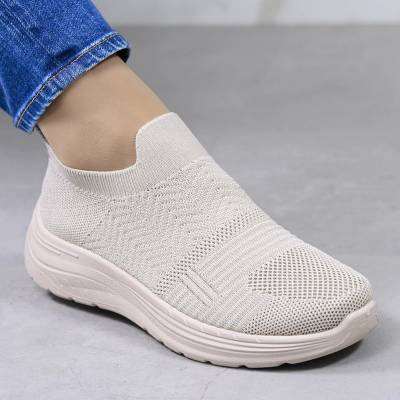Спортни маратонки W138702 Beige