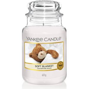 Yankee Candle scented candle in a glass (large) | Soft Blanket | Burning time up to 150 hours | Perfect gifts for women - 1173563EZ (1173563EZ)