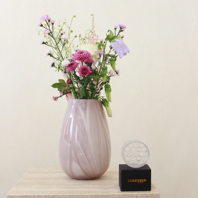 Bloomingville Exkluzivní set: váza Ennis Rose + aranžovací kroužek Hanataba, růžová barva, sklo