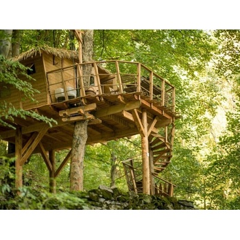 Ubytování v Treehouse pod Ještědem pro 2 + snídaně