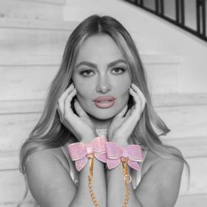 Shots Toys Луксозни белезници с панделки и кристали Paris