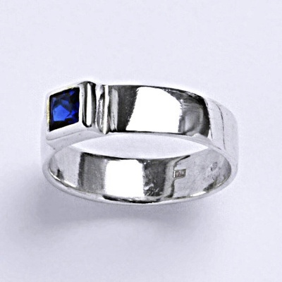 Čištín stříbrný se spinelem T 1062 S