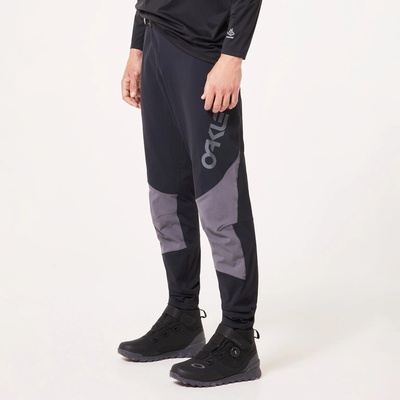 Oakley Maven Scrub černá/šedá
